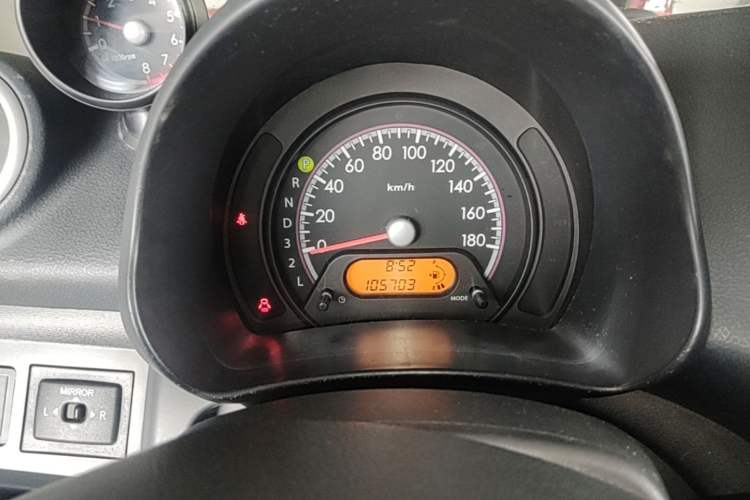 Used Suzuki Alto 2013 1.0L Automatic Luxury Model Instrument Cluster