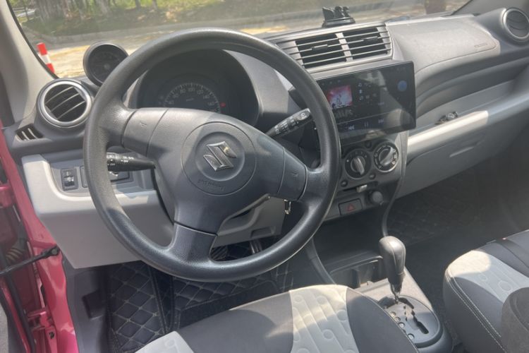 Used Suzuki Alto 2013 1.0L Automatic Luxury Model Interior 1
