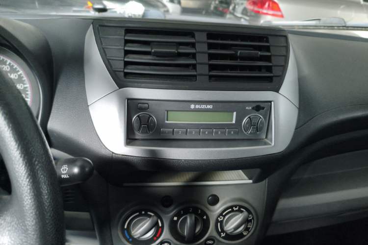 Used Suzuki Alto 2013 Revised Version 1.0L Manual Comfort Edition Interior 2