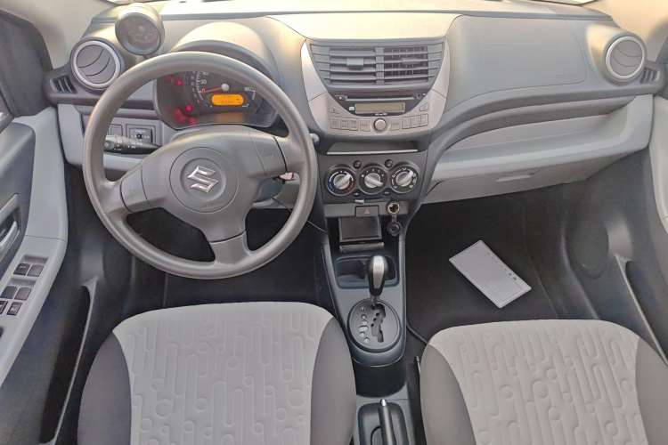 Used Suzuki Alto 2013 1.0L Automatic Luxury Model Interior 3