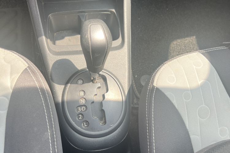 Used Suzuki Alto 2013 1.0L Automatic Luxury Model Interior 3
