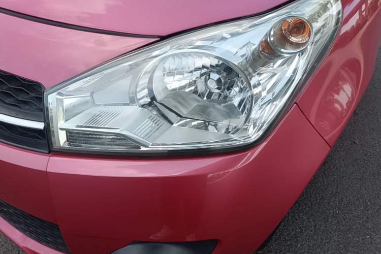 Used Suzuki Alto 2013 1.0L Automatic Luxury Model Left Front Headlight