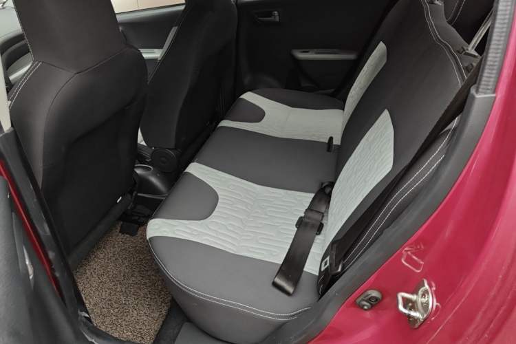 Used Suzuki Alto 2013 1.0L Automatic Luxury Model Left Rear Seat