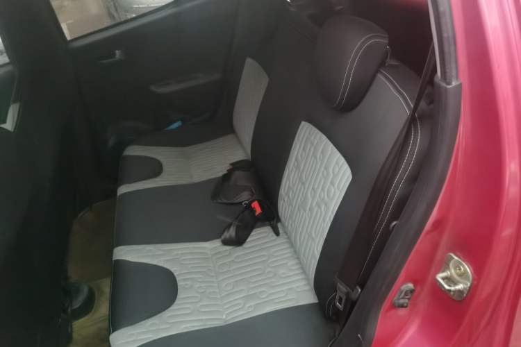 Used Suzuki Alto 2013 Revised Version 1.0L Manual Comfort Edition Left Rear Seat