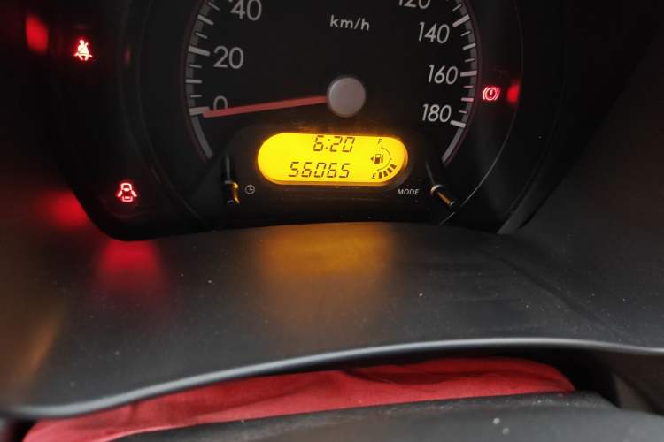 Used Suzuki Alto 2013 1.0L Manual Luxury Model Odometer Close Up