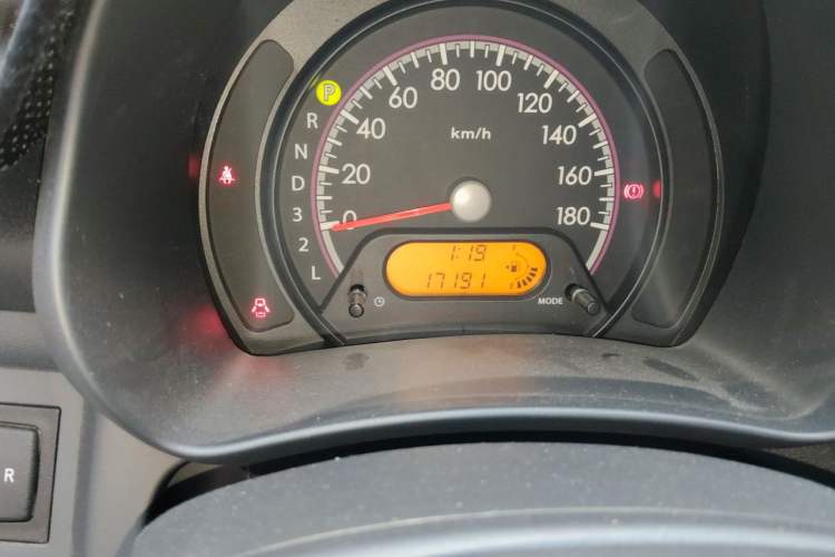 Used Suzuki Alto 2013 1.0L Automatic Luxury Model Odometer Close Up