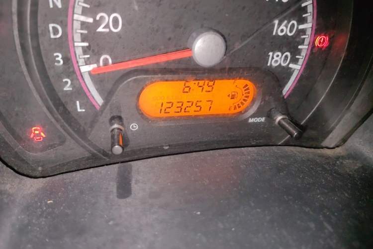Used Suzuki Alto 2013 1.0L Automatic Cool Edition Odometer Close Up