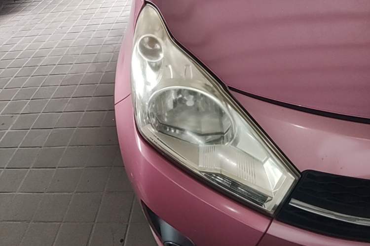 Used Suzuki Alto 2013 1.0L Automatic Luxury Model Right Front Headlight