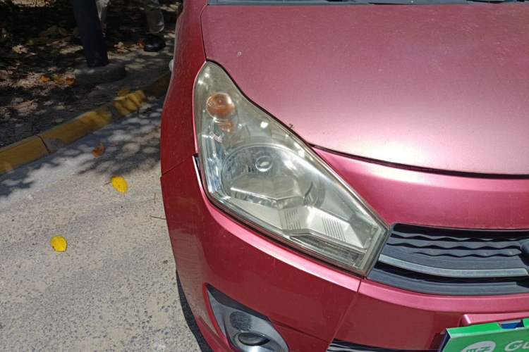 Used Suzuki Alto 2013 1.0L Automatic Luxury Model Right Front Headlight
