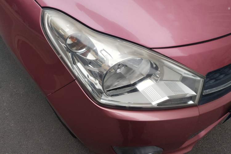 Used Suzuki Alto 2013 1.0L Manual Luxury Model Right Front Headlight