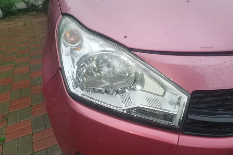 Used Suzuki Alto 2013 Revised Version 1.0L Manual Comfort Edition Right Front Headlight
