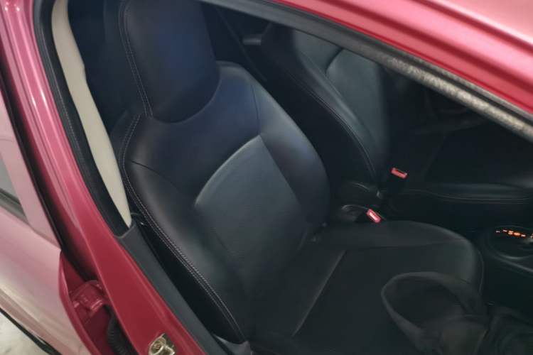 Used Suzuki Alto 2013 1.0L Automatic Luxury Model Right Front Seat