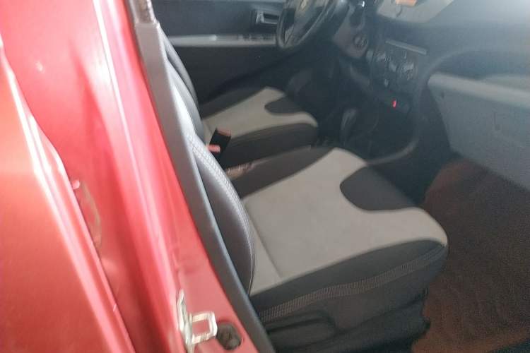 Used Suzuki Alto 2013 1.0L Automatic Luxury Model Right Front Seat