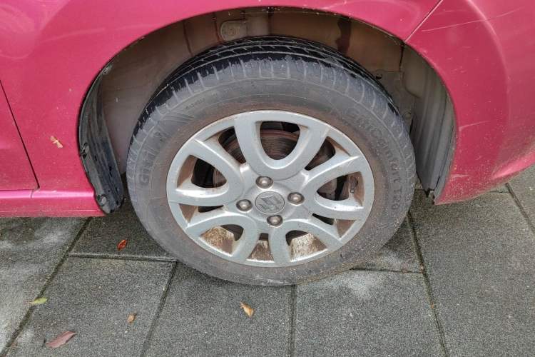 Used Suzuki Alto 2013 1.0L Automatic Luxury Model Right Front Wheel Hub