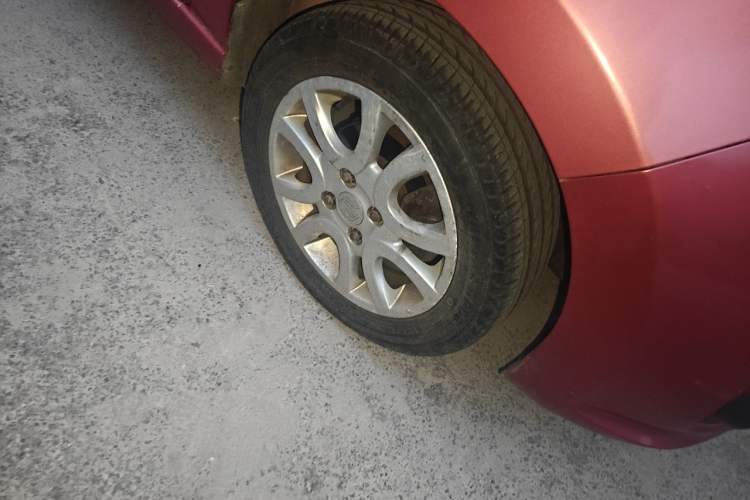 Used Suzuki Alto 2013 1.0L Manual Comfort Version Right Front Wheel Hub