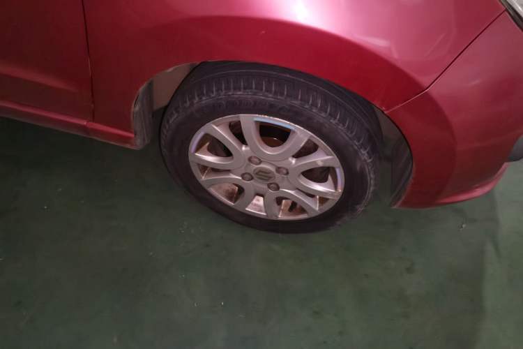 Used Suzuki Alto 2013 1.0L Automatic Luxury Model Right Front Wheel Hub