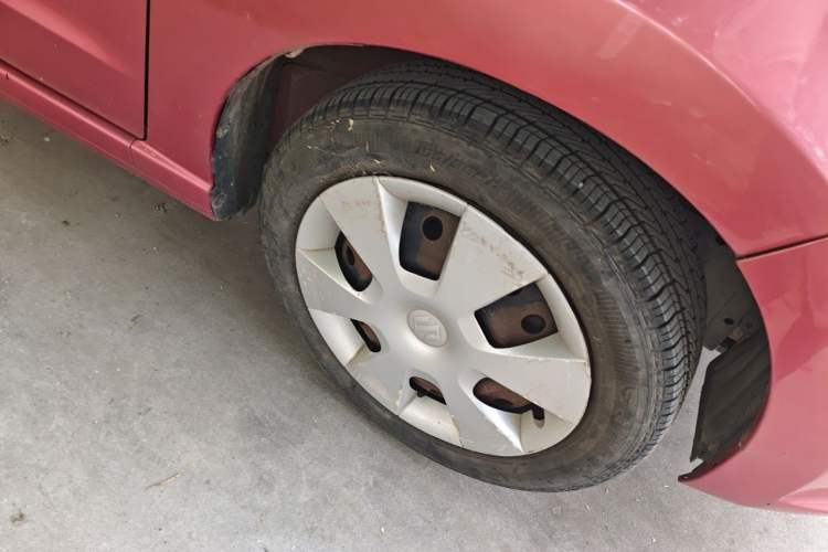 Used Suzuki Alto 2013 1.0L Manual Comfort Version Right Front Wheel Hub