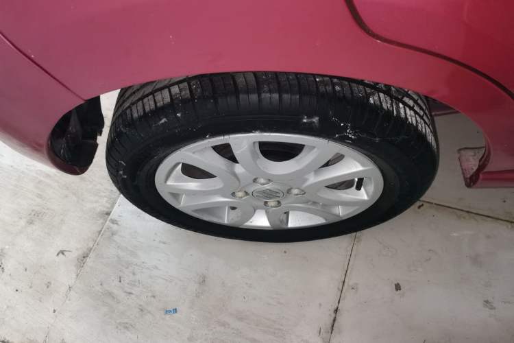 Used Suzuki Alto 2013 1.0L Automatic Luxury Model Right Rear Wheel Hub