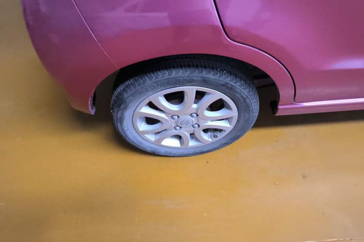 Used Suzuki Alto 2013 1.0L Automatic Luxury Model Right Rear Wheel Hub