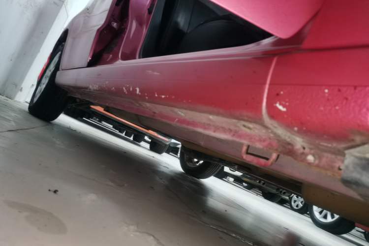 Used Suzuki Alto 2013 1.0L Automatic Luxury Model Right Side Sill