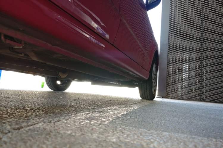Used Suzuki Alto 2013 1.0L Automatic Luxury Model Right Side Sill
