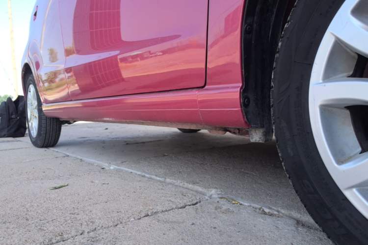 Used Suzuki Alto 2013 1.0L Automatic Luxury Model Right Side Sill