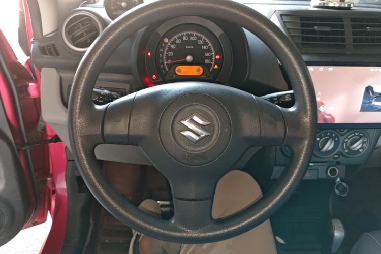Used Suzuki Alto 2013 1.0L Automatic Luxury Model Steering Wheel