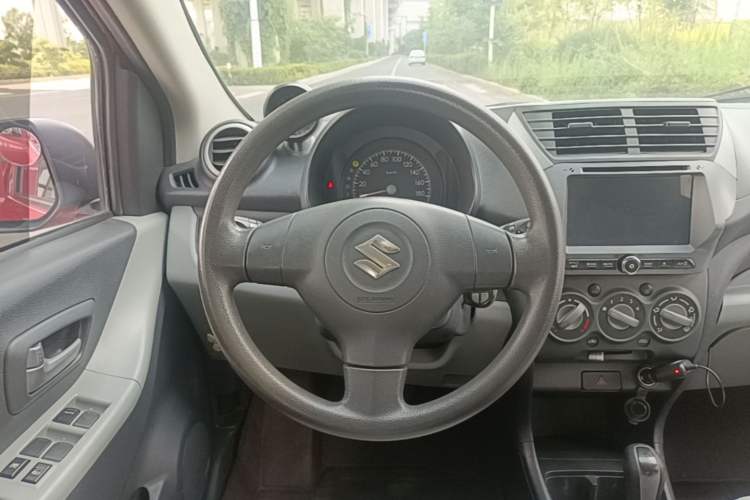 Used Suzuki Alto 2013 1.0L Automatic Luxury Model Steering Wheel