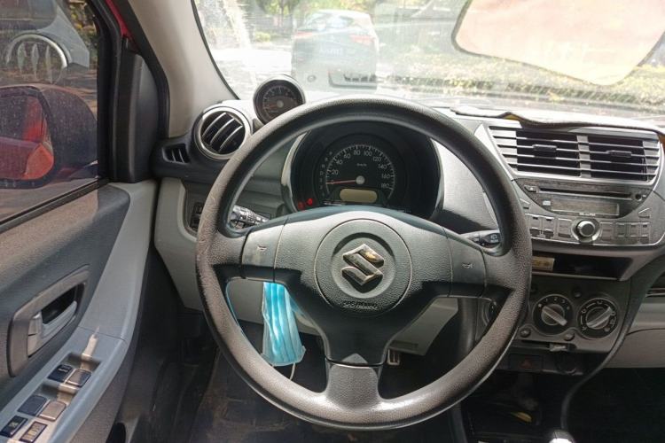 Used Suzuki Alto 2013 1.0L Automatic Luxury Model Steering Wheel