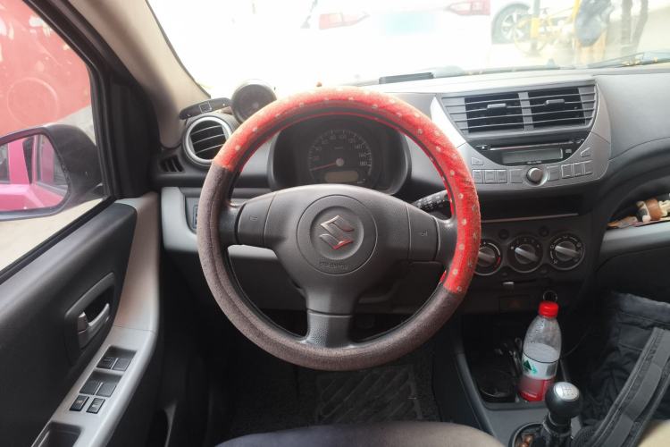 Used Suzuki Alto 2013 1.0L Manual Luxury Model Steering Wheel