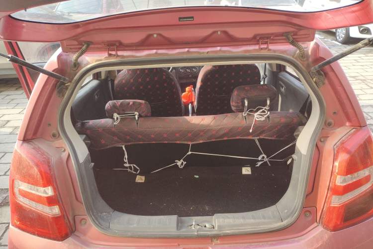 Used Suzuki Alto 2013 1.0L Manual Luxury Model Trunk