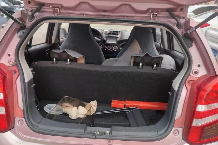 Used Suzuki Alto 2013 1.0L Automatic Luxury Model Trunk