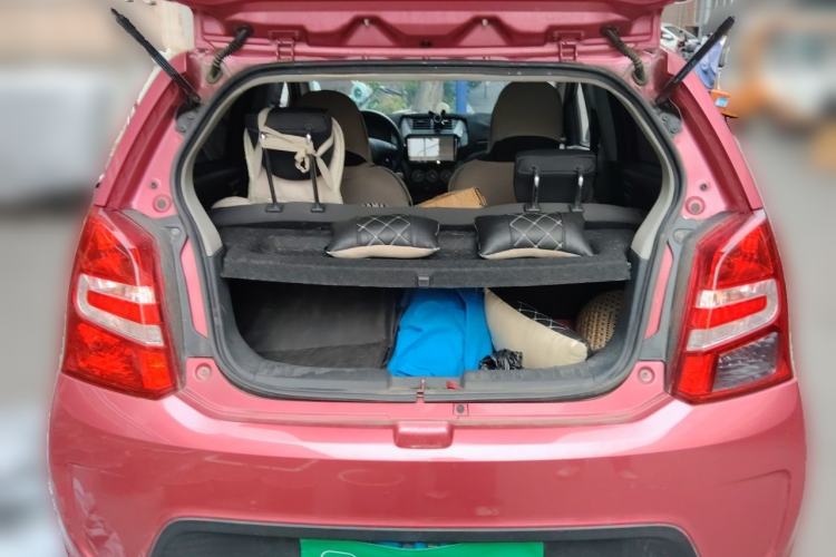 Used Suzuki Alto 2013 1.0L Automatic Luxury Model Trunk
