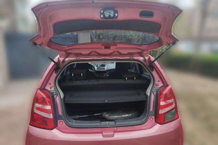 Used Suzuki Alto 2013 Revised Version 1.0L Manual Comfort Edition Trunk