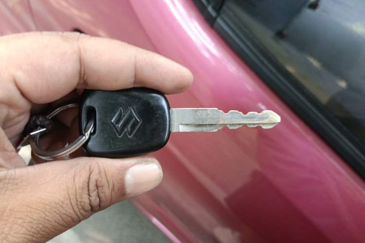 Used Suzuki Alto 2013 Revised Version 1.0L Manual Comfort Edition Vehicle Key