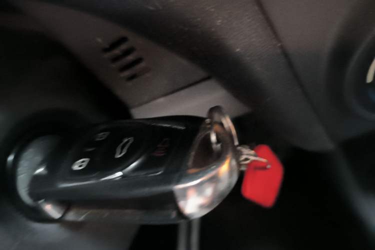 Used Suzuki Alto 2013 1.0L Automatic Luxury Model Vehicle Key