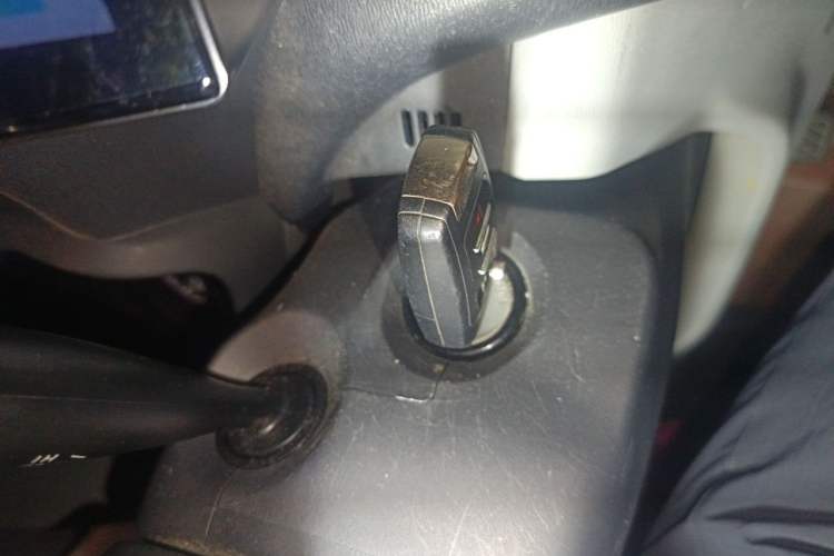 Used Suzuki Alto 2013 1.0L Manual Luxury Model Vehicle Key