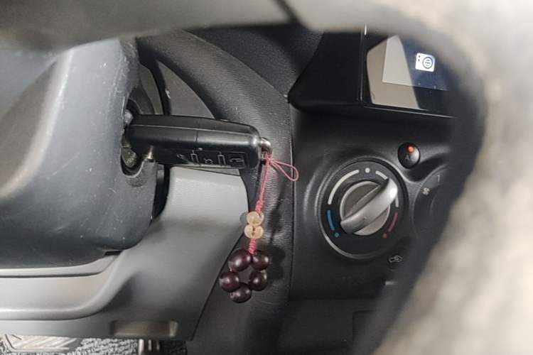 Used Suzuki Alto 2013 1.0L Automatic Luxury Model Vehicle Key