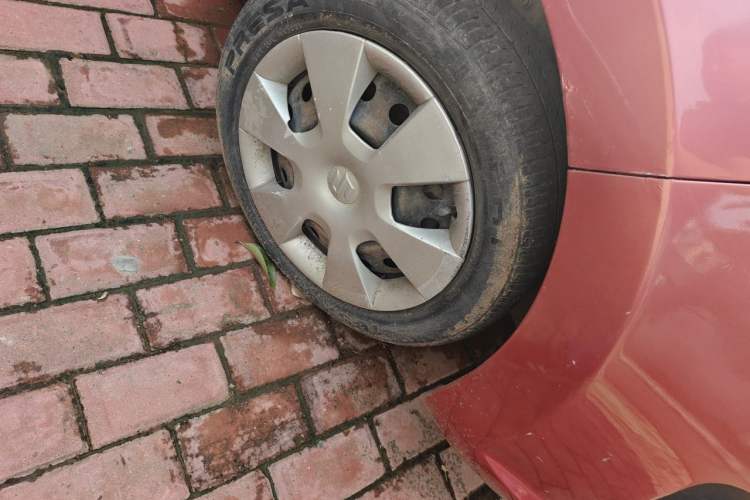 Used Suzuki Alto 2013 Revised Version 1.0L Manual Comfort Edition Right Front Wheel Hub