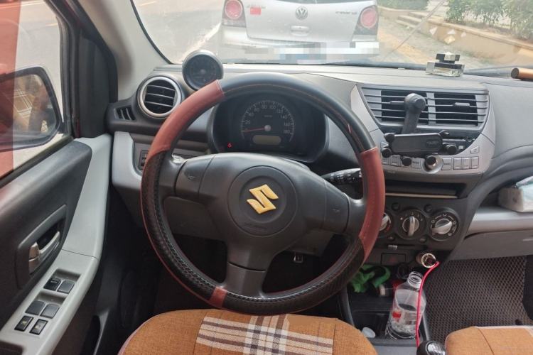 Used Suzuki Alto 2013 1.0L Manual Luxury Model Steering Wheel