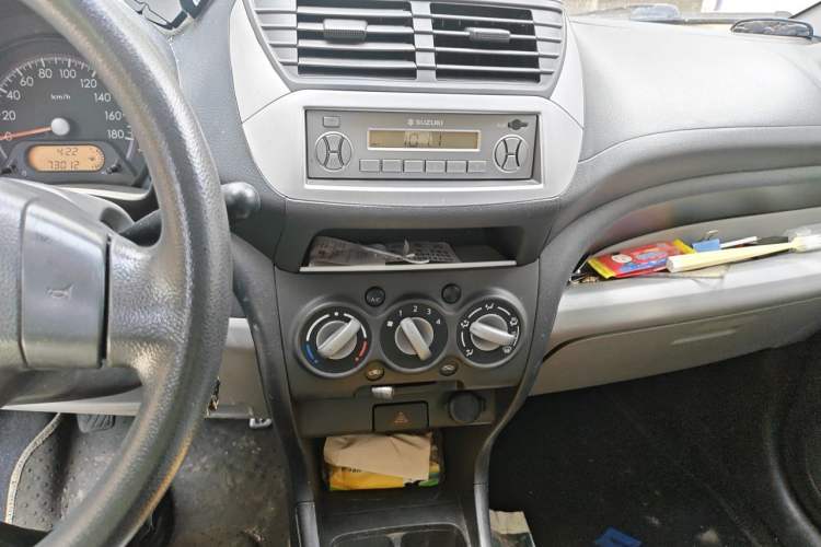 Used Suzuki Alto 2013 Revised Version 1.0L Manual Comfort Edition Audio And AC Panel