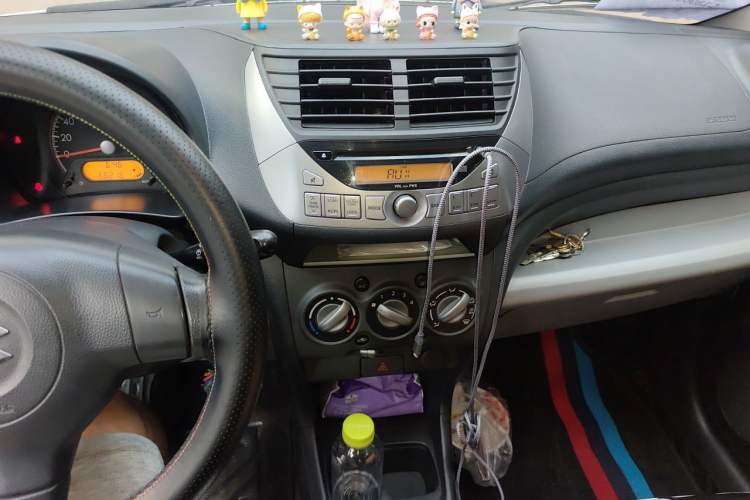 Used Suzuki Alto 2013 1.0L Manual Luxury Model Audio And AC Panel