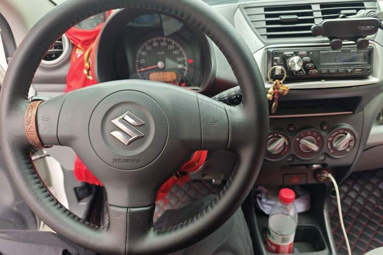 Used Suzuki Alto 2013 1.0L Manual Luxury Model Audio And AC Panel