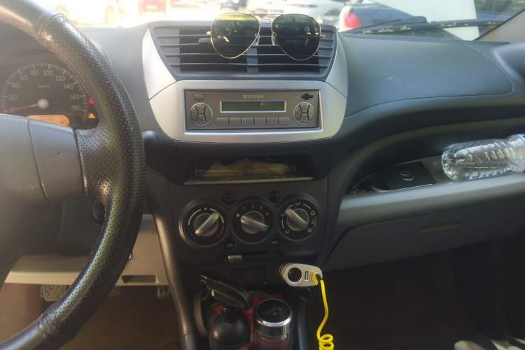 Used Suzuki Alto 2013 Revised Version 1.0L Manual Comfort Edition Audio And AC Panel