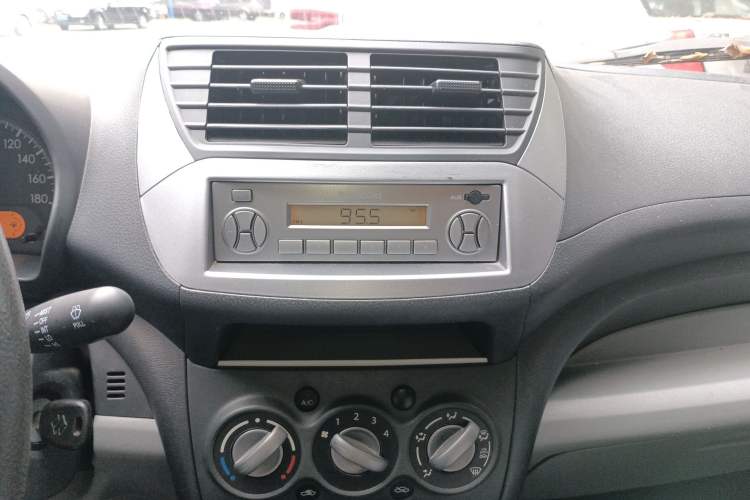 Used Suzuki Alto 2013 Revised Version 1.0L Manual Comfort Edition Audio And AC Panel