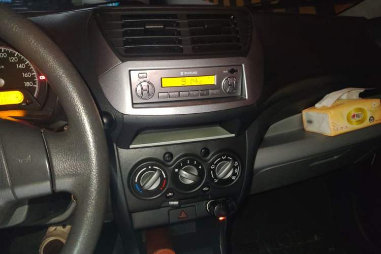 Used Suzuki Alto 2013 Revised Version 1.0L Manual Comfort Edition Audio And AC Panel