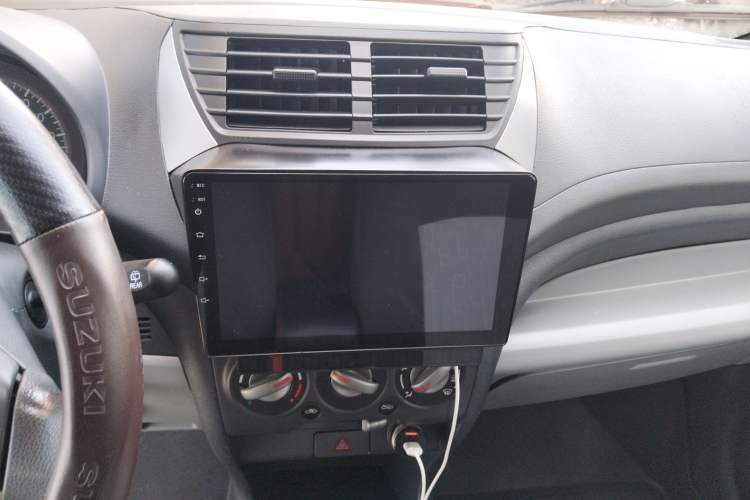 Used Suzuki Alto 2013 1.0L Automatic Luxury Model Audio And AC Panel