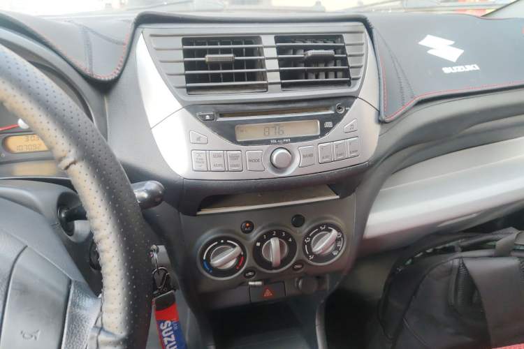 Used Suzuki Alto 2013 1.0L Manual Utility Model Audio And AC Panel