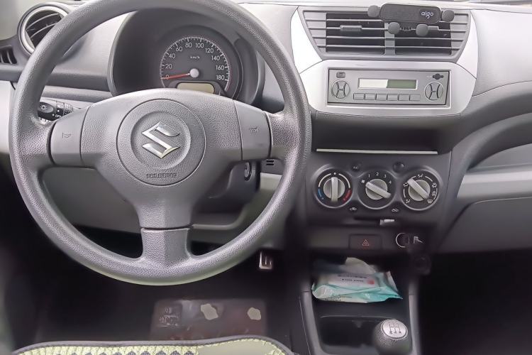 Used Suzuki Alto 2013 Revised Version 1.0L Manual Comfort Edition Center Console