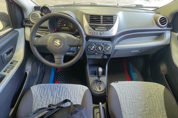 Used Suzuki Alto 2013 1.0L Automatic Luxury Model Center Console